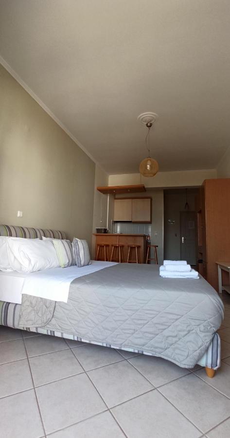 Aparthotel To Kastro Pilos Exterior foto